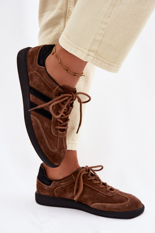 Pealhk seemisnakhsed Sneakers tüüpi jalanõud Pealiste omad pruunid värvi Ismina