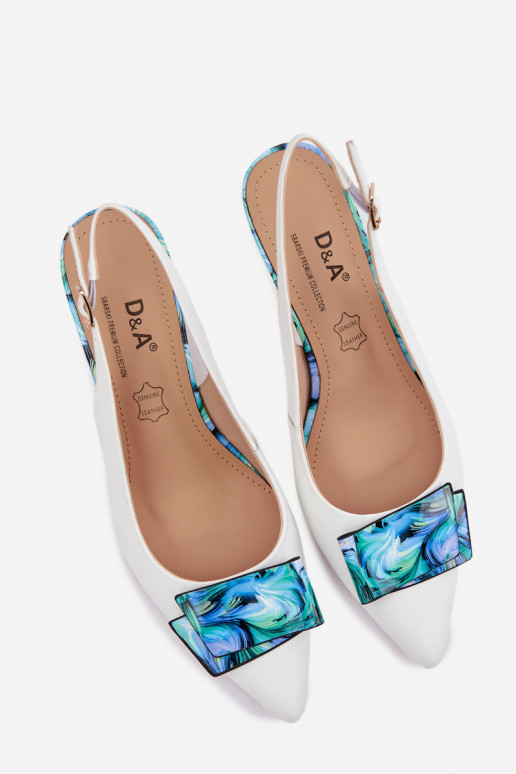 Pealhk Kingad Pealiste omad kõrge jämeda kontsaga kaunistustega D&A LZ61-2006 valget värvi