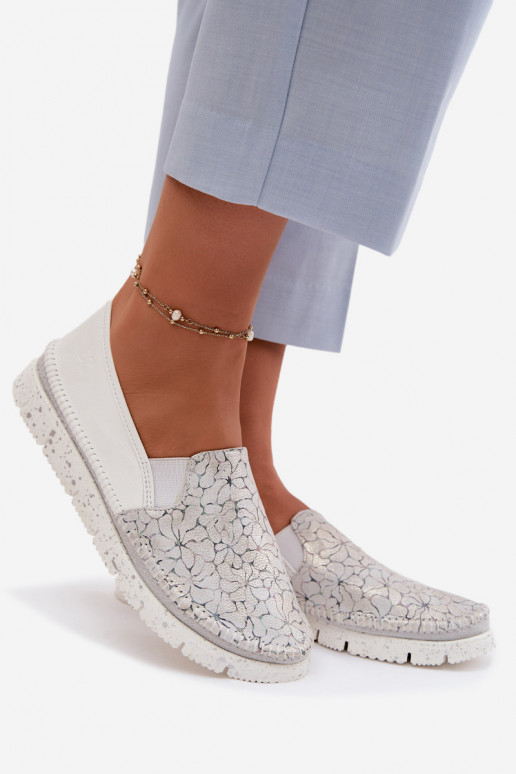 Slip-on mudeli poolsaapad Sellel onciejka 03512-70 Valget-Hõbedat värvi