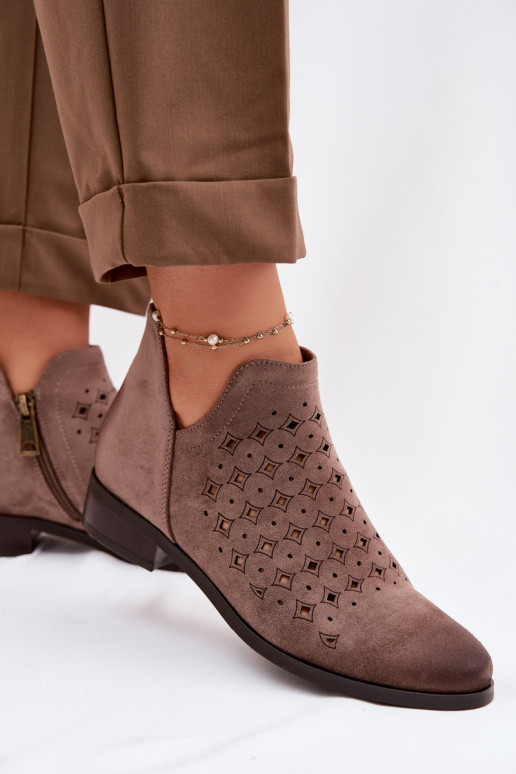 Saapad Pealiste omad laiade nööridega Vinceza 58626 beeži värvi