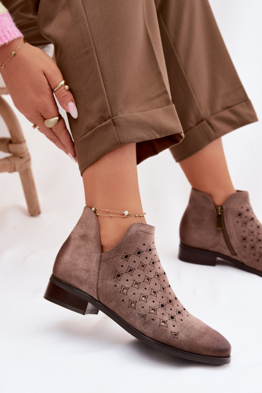 Saapad Pealiste omad laiade nööridega Vinceza 58626 beeži värvi