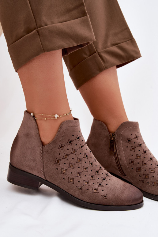 Saapad Pealiste omad laiade nööridega Vinceza 58626 beeži värvi