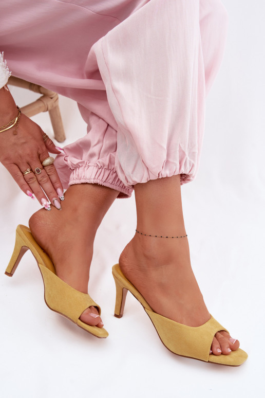 naiste plätud Peal Smukłym Obcasie Kollased Revina