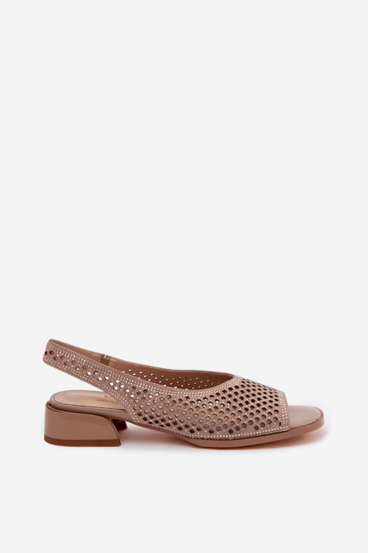 Kaunistustega Ažuursed sandaalid Pealiste omad seemisnahast Klockis D&A CR61-3131 beeži värvi