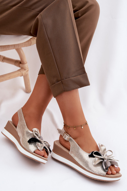 Pealhk Platvormiga sandaalid kaunistustega S.Barski GR61-5988 Kuldset värvi