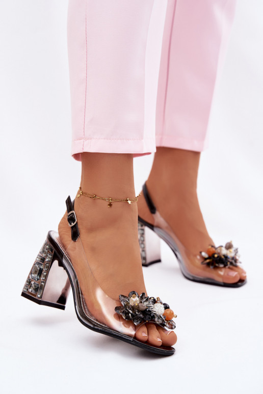sandaalid Külgedelt läbipaistvad kõrge jämeda kontsaga kristallidega Vinceza 70121 msuud