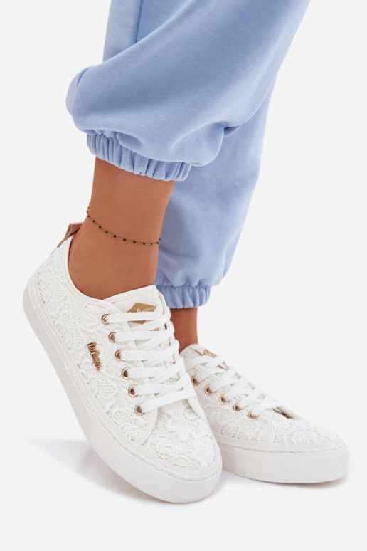 naiste saapad pitsilised Lee Cooper LCIN-26-02-4060 valget värvi