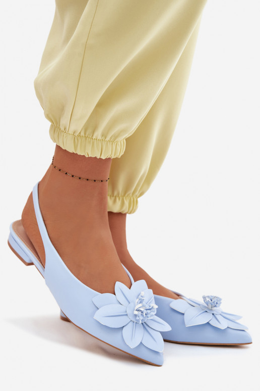 Pealistesandaalid laiade nööridegaDekoracyjnym Lill Sinist värvi Telivette