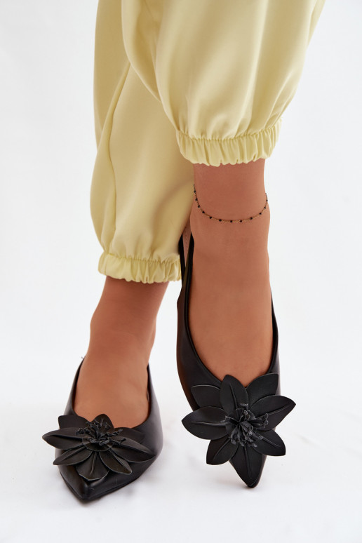 Pealistesandaalid laiade nööridegaDekoracyjnym Lill msuud Telivette