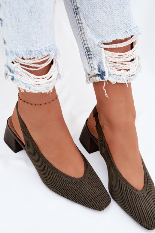 Riidest Pealistesandaalid kõrge jämeda kontsaga khakivärvi Sellel onrcelle