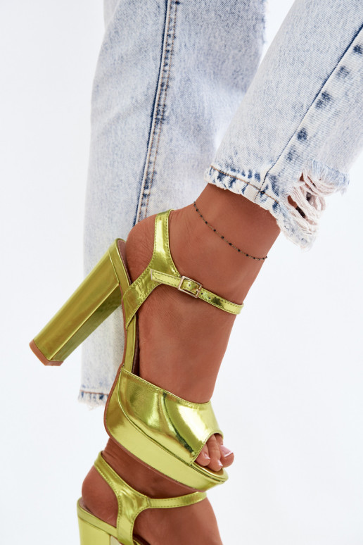 Pealistesandaalid Kõrgetel kontsadel Postita Neonosissea Zieleń Nelissey