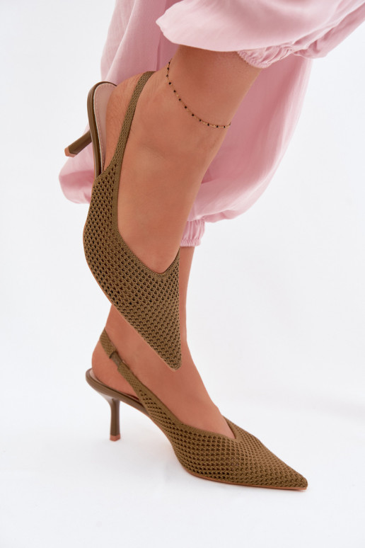 PealistesandaalidVõrkgo Sellel onterjalu kõrge jämeda kontsaga Rohelist värvi Emiliana