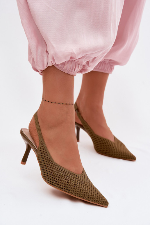 PealistesandaalidVõrkgo Sellel onterjalu kõrge jämeda kontsaga Rohelist värvi Emiliana