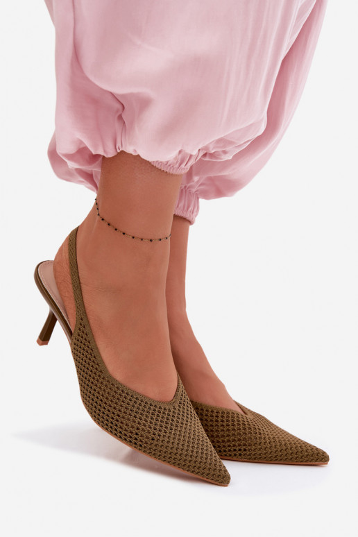 PealistesandaalidVõrkgo Sellel onterjalu kõrge jämeda kontsaga Rohelist värvi Emiliana