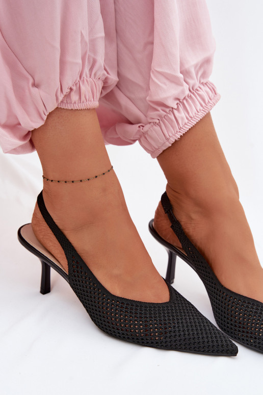 PealistesandaalidVõrkgo Sellel onterjalu kõrge jämeda kontsaga msuud Emiliana