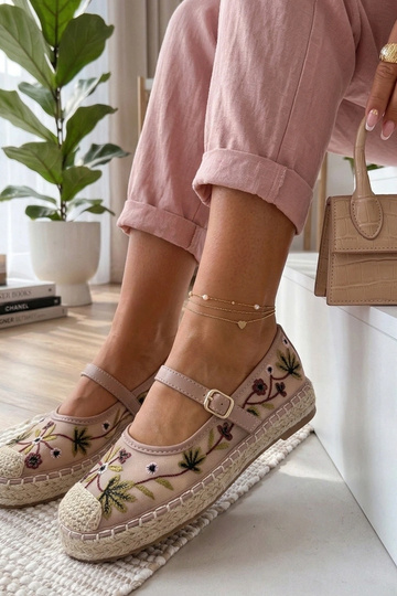 Roosad espadrillid...