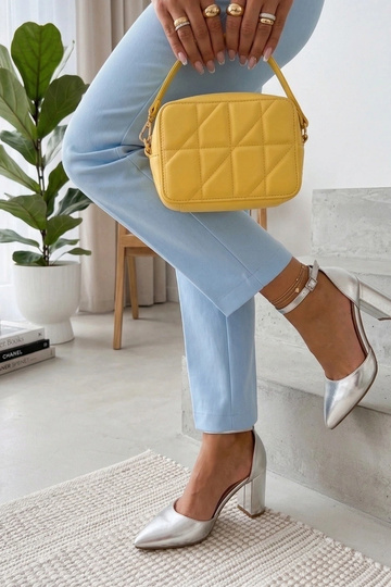 Hõbedased postkontsad Audrey 2