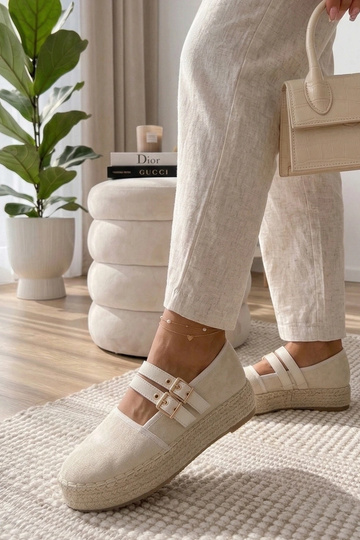 Kreemikad espadrillid... 2