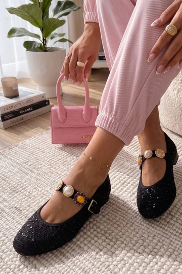 Mustad ballerinad... 2