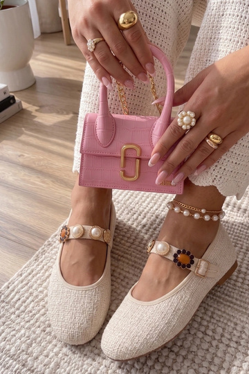 Liivakarva ballerinad... 2