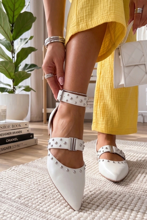 Valged ballerinad kristallidega Clarisse