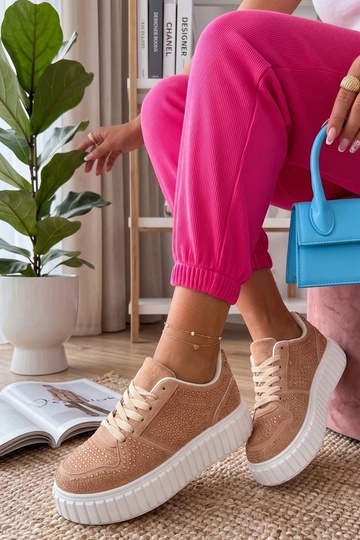 Liivakarva spordijalatsid...