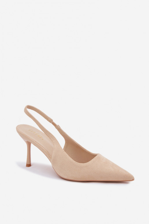 Naistele mõeldud liivakarva kunstnahast sandaalid peenikeste kontsadega