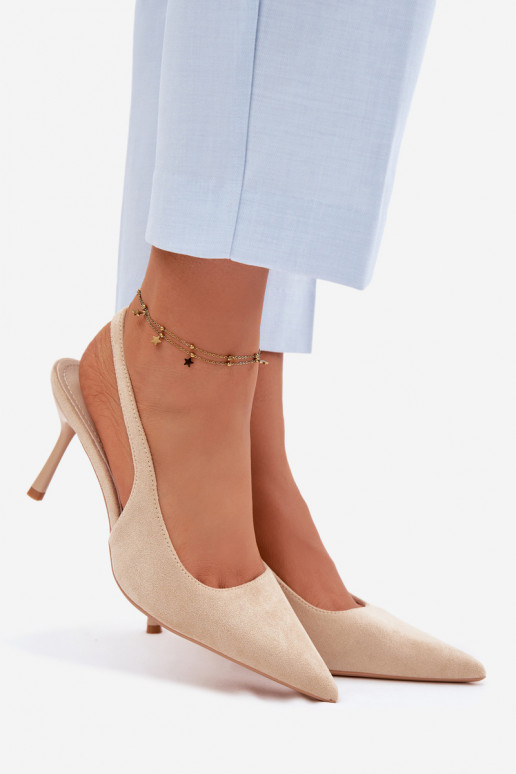 Naistele mõeldud liivakarva kunstnahast sandaalid peenikeste kontsadega