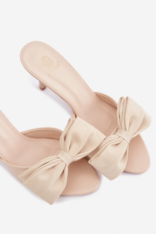 Naiste sussid õhukeste kontsade ja paeltega beežid Jelessa