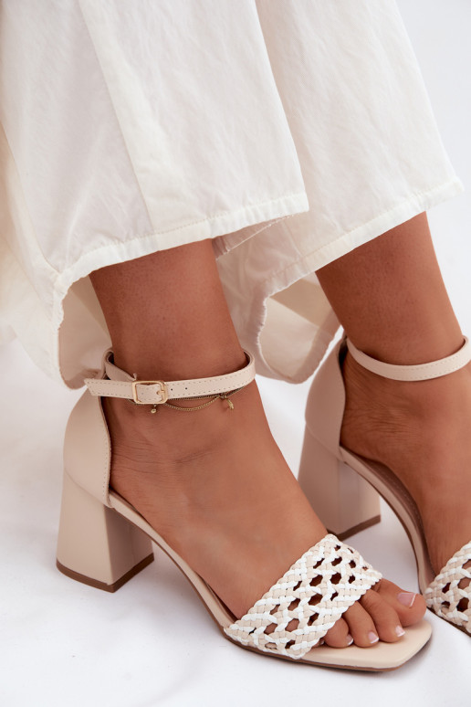 Pealistesandaalid Koos punutisega Elevandiluu värvi Felena