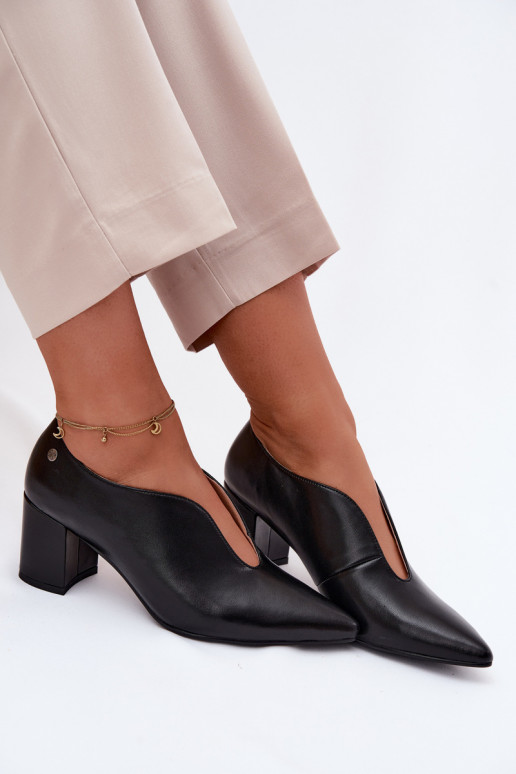 Pealhk jalatsid Pealiste omad kõrge jämeda kontsaga Sellel onciejka K7469-01 msuud