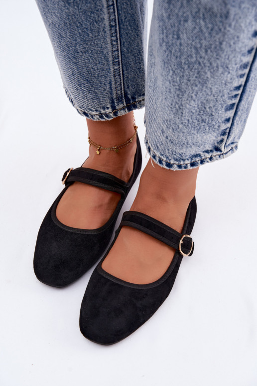 Auksist baleriinid mustade kinnitustega