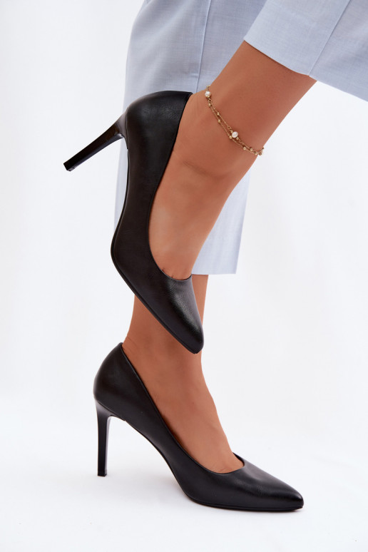 Kunstnahast kõrge kontsaga kingad Sergio Leone 1339 musta värvi