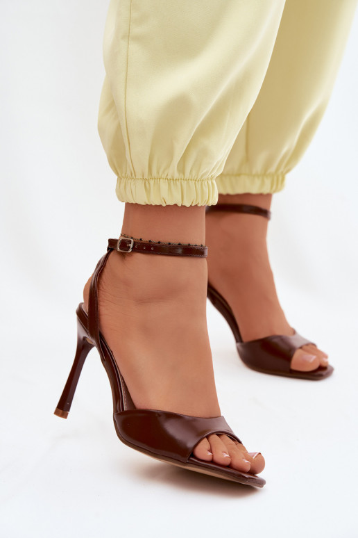 Pealistesandaalid kõrge jämeda kontsagaImitacji Skóry pruunid värvi Olissey