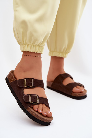 Pealhk naiste seemisnahksed sussid neetide ja pandlaga Czekoladosissee Rosaliae