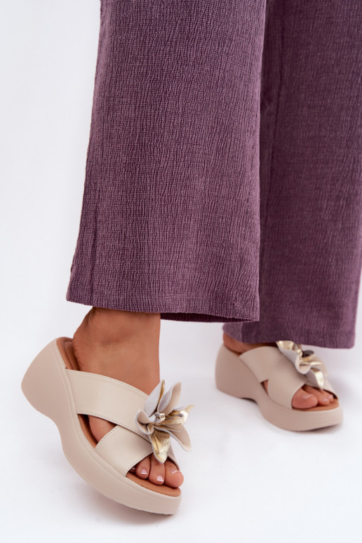 Plätud naturaalsest nahast platvormiga Koos Ornate Lill Vinceza 41511 beeži värvi