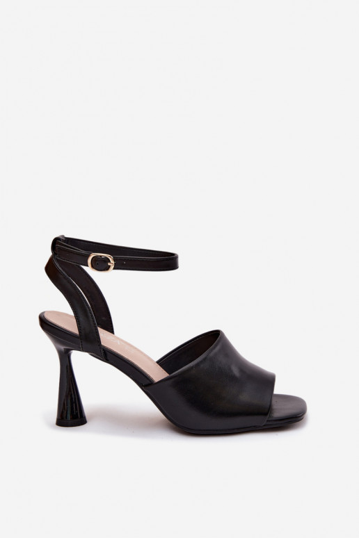 Pealistesandaalid kõrge jämeda kontsaga Vinceza 62297 msuud