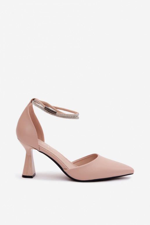 Kingad kõrge jämeda kontsagaBłyszczącym Triibudem Vinceza 62283 beeži värvi