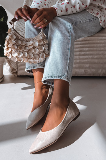 Nelisa liivavärvi kunstnahast tantsutossud