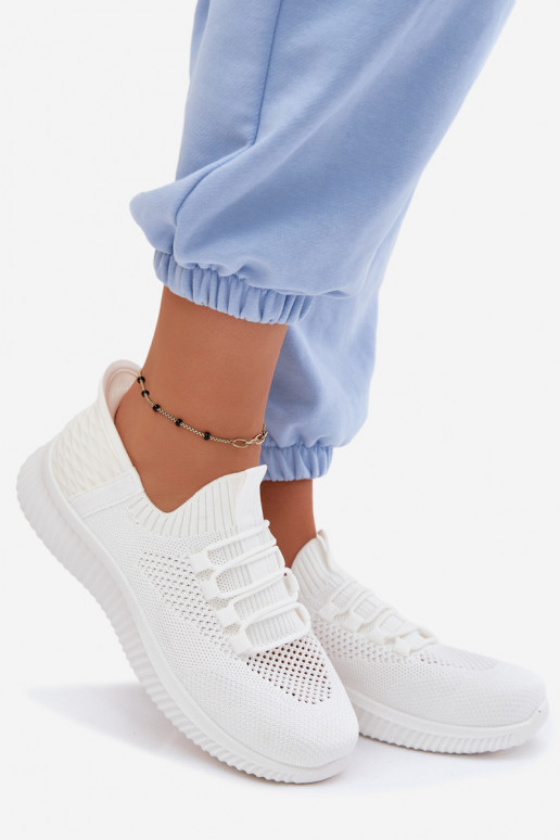 Riidest Slip-on spordijalatsid Pealiste omad valget värvi Olive