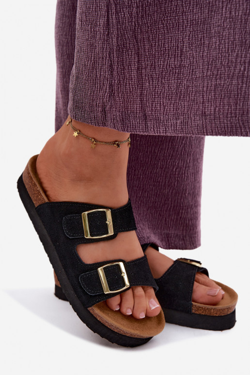 Pealhk naiste seemisnahksed sussid platvormiga neetide ja pandlaga Vinceza 102657 msuud