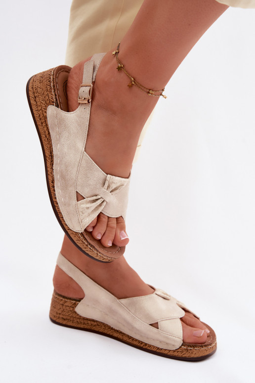 Mugavad naistesandaalid platvormiga Kuldset värvi Iggy