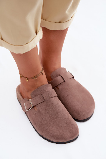 Plätud Puukingad Pealiste omad neetide ja pandlaga beeži värvi Lacey