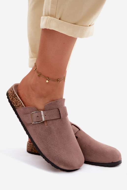 Plätud Puukingad Pealiste omad neetide ja pandlaga beeži värvi Lacey