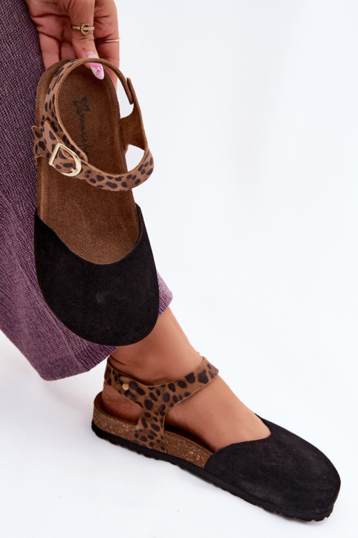 Pealhk Seemisnahksed sandaalidZakrytymi Palcami Sellel onciejka H7365-01 msuud