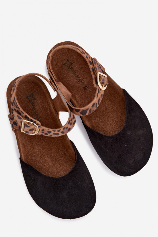 Pealhk Seemisnahksed sandaalidZakrytymi Palcami Sellel onciejka H7365-01 msuud