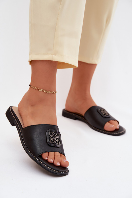 Plätud Pealturaalsest nahast Lame konts Ozdoba S.Barski KV61-6019 msuud