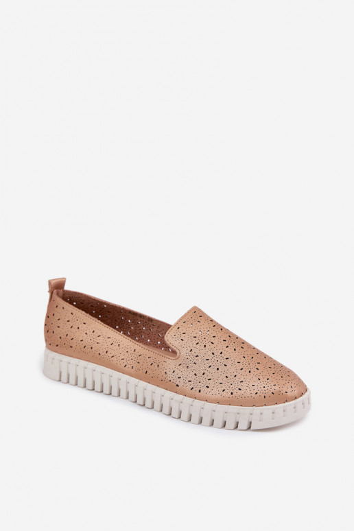 Slip-on kingad perforatsioonielementidega šampanja Salty