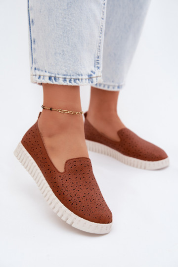 Prune värvi perforatsiooniga slip-on kingad Salty 2