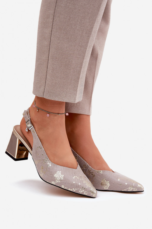 Pealhk Pealistesandaalid Ze Szpiczastymi Noskami Vinceza 66733 Kuldset värvi-Hõbedat värvi